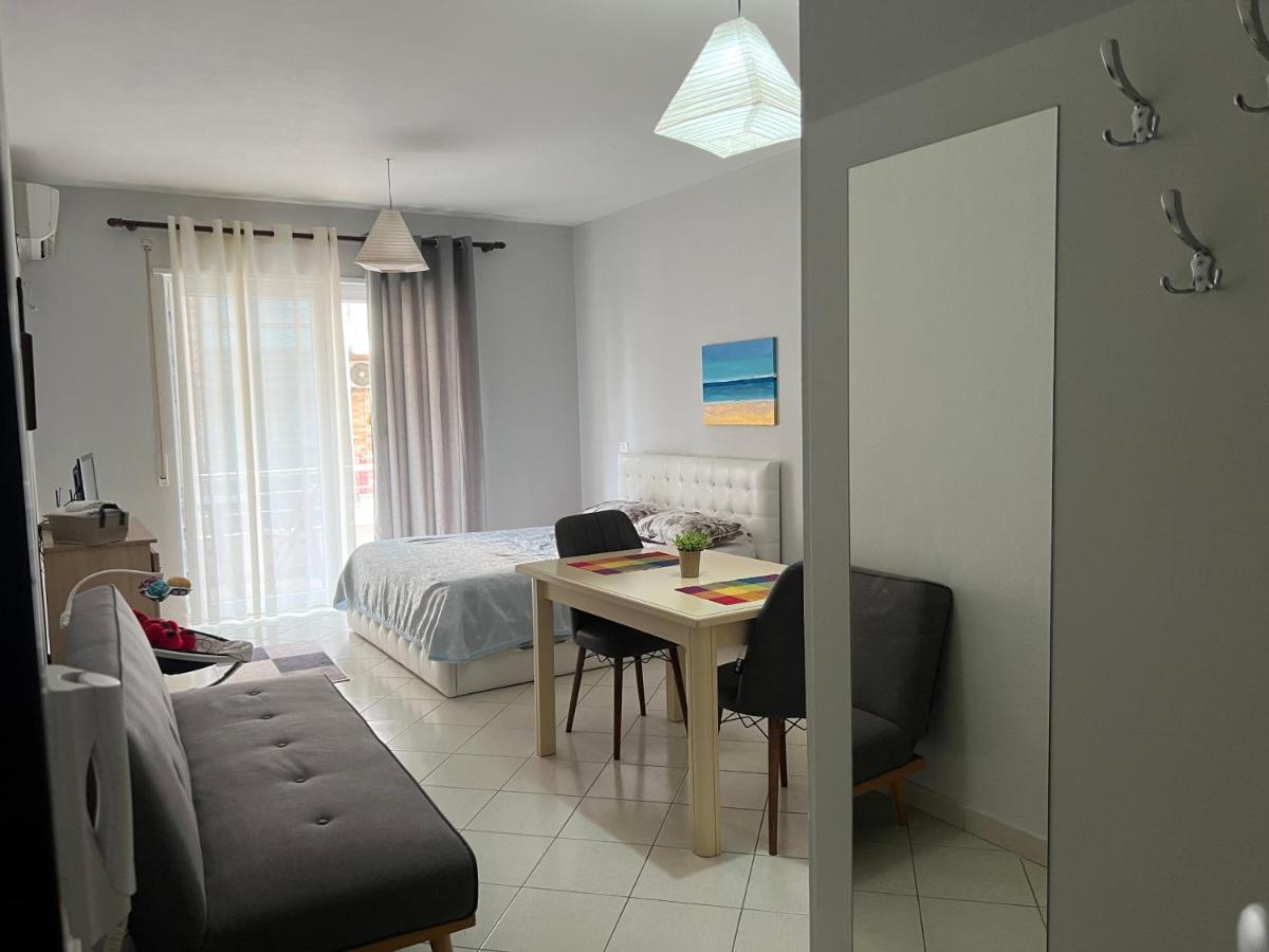 Emi Sol Apartment Влёра Экстерьер фото